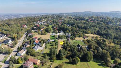 DZIAŁKA BUDOWLANA UZBROJONA PRZY WIELICZCE 32 ARY