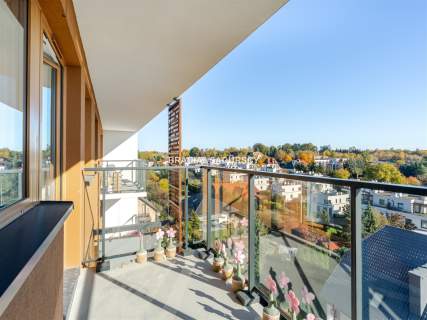 2 POKOJE 32,5 m BALKON OSTATNIE PIĘTRO