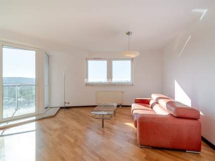 Bronowice Salwator Tower 13 piętro widok balkon
