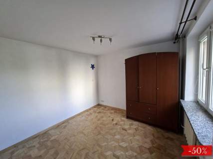 3 pokoje, parking, ochrona- Krysta 3, obok metra