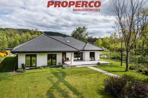 Dom 6 pokoi 168m2 nad rzeką, Słowik k/Kielc