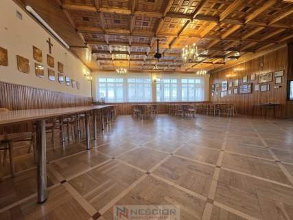 Lokal 100m2 , ul. 3 maja