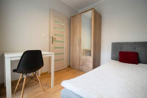 Gotowiec inwestycyjny 4 pokoje / Gabinet medyczny przy MindClinic...