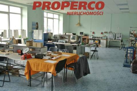 11 budynków hale i biura 10 094m2, centrum Kielc