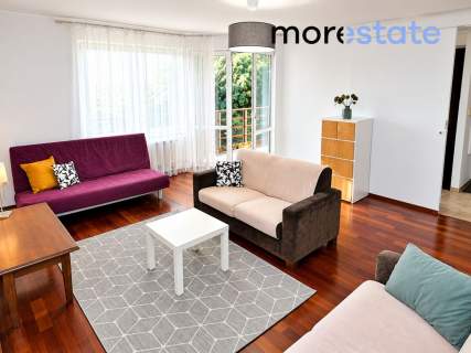 3 osobne pokoje z dużym balkonem i garderobą 70 m2