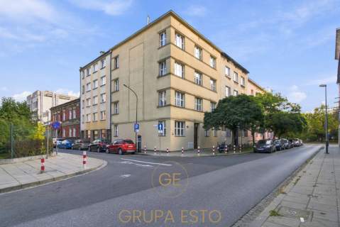 DWUPOZIOMOWE MIESZKANIE GRZEGÓRZKI 48,5 m C