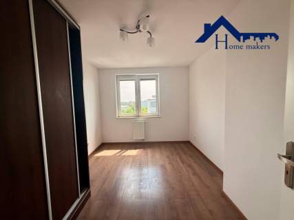 2 pokoje, duży balkon, kuchnia z oknem S2 i A2