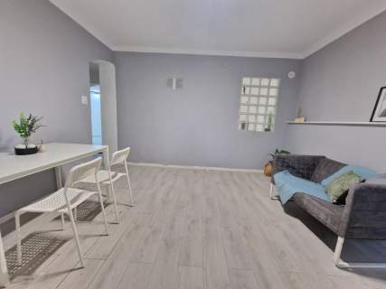 Inwestycyjne mieszkanie w suterenie - umeblowane 135 m2, 7 pokoi