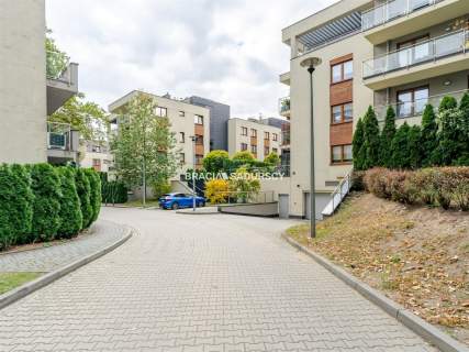 3pokojowe mieszkanie z balkonem, garażem i ochroną
