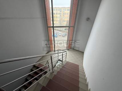POWIERZCHNIA BIUROWA 162 m - mozliwość mniejszej