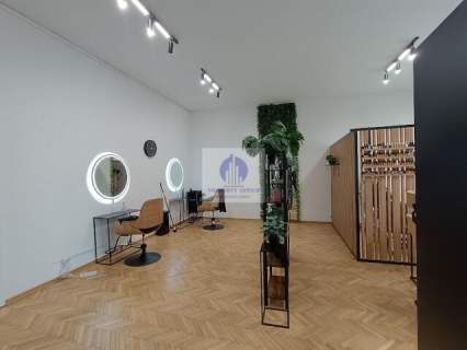 Śródmieście lokal biurowo-usługowy 64 m2 do wynajęcia