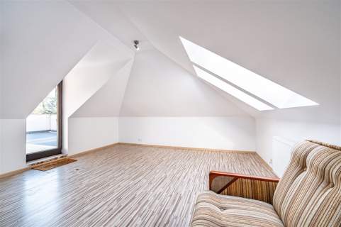 Salon o wysokości 6 m