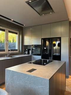 Apartament przy Promenadzie z tarasem