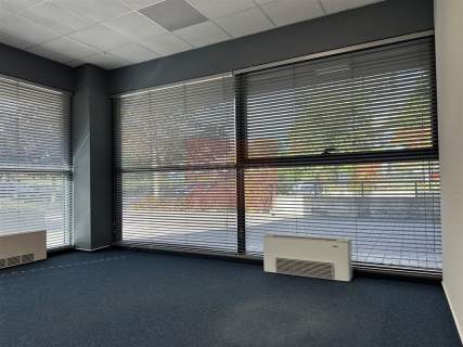 Nieruchomość komercyjna do wynajęcia, 455 m2, Warszawa
