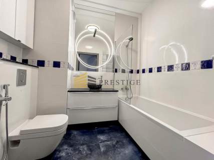 Apartament dwa poziomy do wynajęcia.