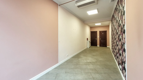 Lokal usługowy w centrum Witryna Klimatyzacja