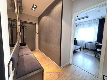 2pokoje/ 49m2/ po remoncie/ klimatyzacja