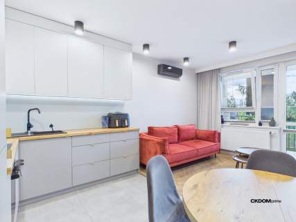 Stylowy apartament z balkonem - Wyścigowa 43F, Radom