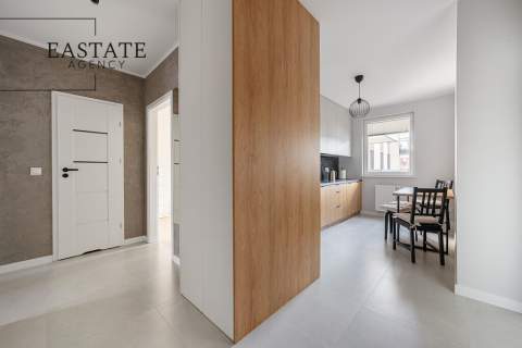 Parking, Nowe, Przestronne, Wysoki standarda 