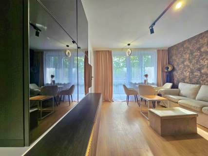 32 m salon sypialnia balkon Okólna