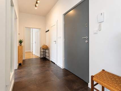 2 pokoje z miejscem w garażu, 56 m2- Markowska
