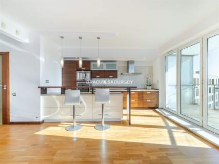 Bronowice Salwator Tower 13 piętro widok balkon