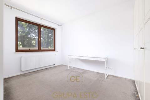 Błonia Apartamenty Kasztelańskie duży balkon