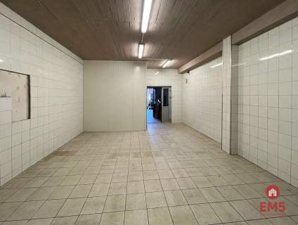 Budynek 800 m2 handel-usługi-produkcja