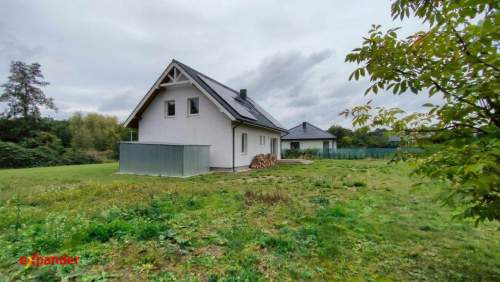 Ekonomiczny dom 170 m z fotowoltaiką w pobliżu jeziora - Ślesin