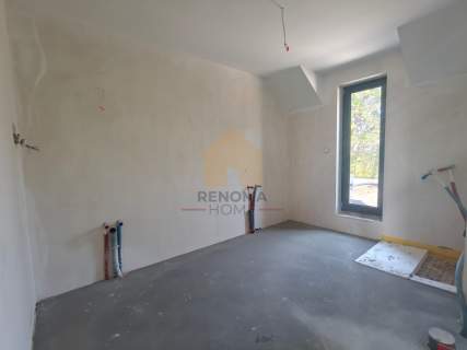 112m2 4 pokoje poddasze klimatyzacja Maślice