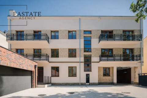 Bez prowizji Apartament w kamienicy z lat 30. 3,34 m wysokości