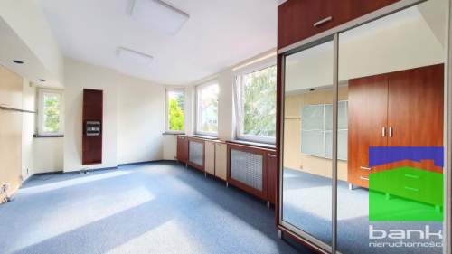 Julianów - do wynajęcia dom 300 m2 dwa garaże
