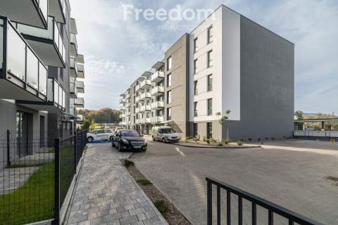 Nowe 2 pokoje miejsce parkingowe w hali kom. lokatorska