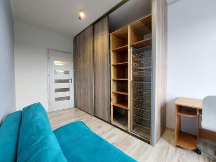 Rozkładowe 3 pokoje 56m2, balkon,piwnica - Rydla47