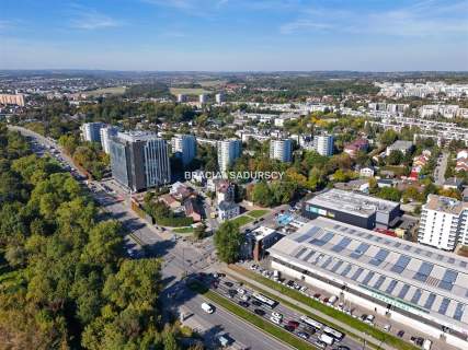 Obiekt handlowy z możl. rozbudowy, działka 250m2