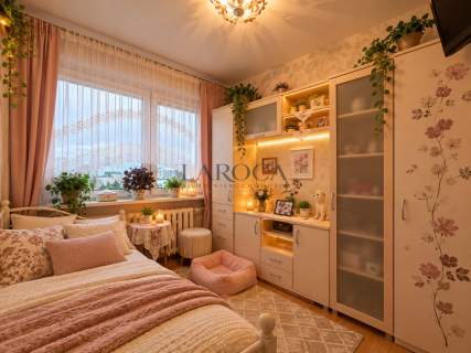 2 pokoje, Na Skarpie, osobna kuchnia, balkon