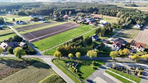 Unikalna działka z prywatnym zagajnikiem 1367 m w Strzelcew