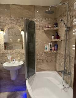 3 pokoje 55 m balkon 2 piwnice gotowe do wprowadzenia