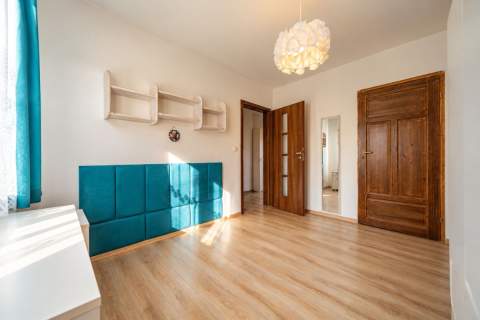 Jedyny bungalow w Tuchomiu Kominek, duży ogród
