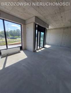 Włochy, 75 m2, usługowy handlowy WITRYNY