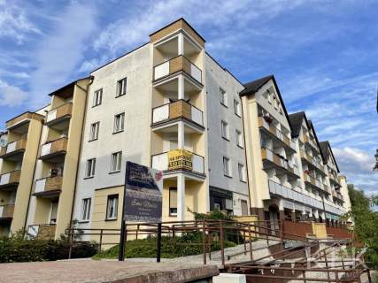 Koniuchy, wysoki parter,blok z cegły, patio
