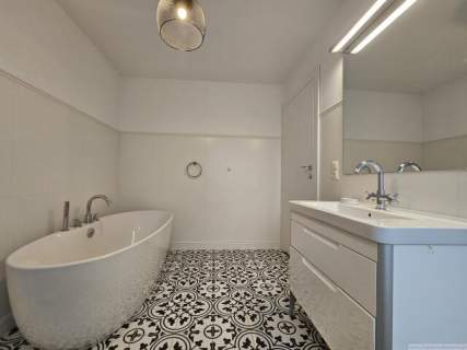 Piękny nowoczesny bliźniak 140m2, 4 pok, klima