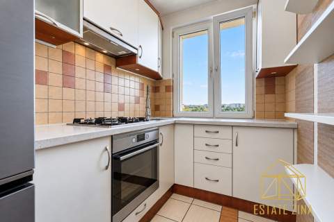 2 POKOJE OS. PIASTÓW BALKON 3 PIĘTRO