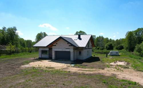 Dom 204 m działka 6300 m prywatny staw 6 pokoi