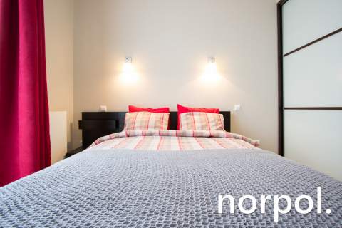 Angel Plaza Apartament 48 m z widokiem na ogród komórka, mi