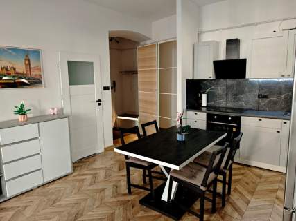 Przytulne i jasne 2 pokoje w centrum Bytomia