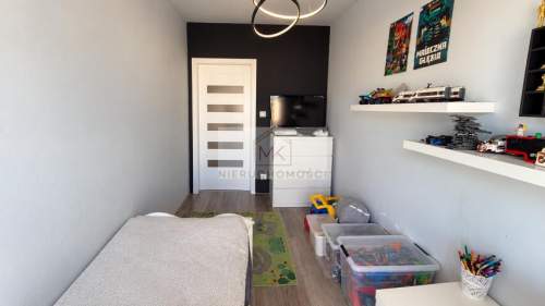 Szeregówka 102m2 5 pokoi ogródek garaż Maków Sk