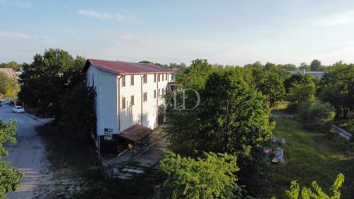 Do wynajęcia hala/magazyn 1100m2 Otwock