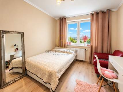 Lux/3 pok/ul Kaparowa/2020/Garaż