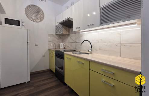 Nowoczesna kawalerka w apartamentowcu - Praga Południe